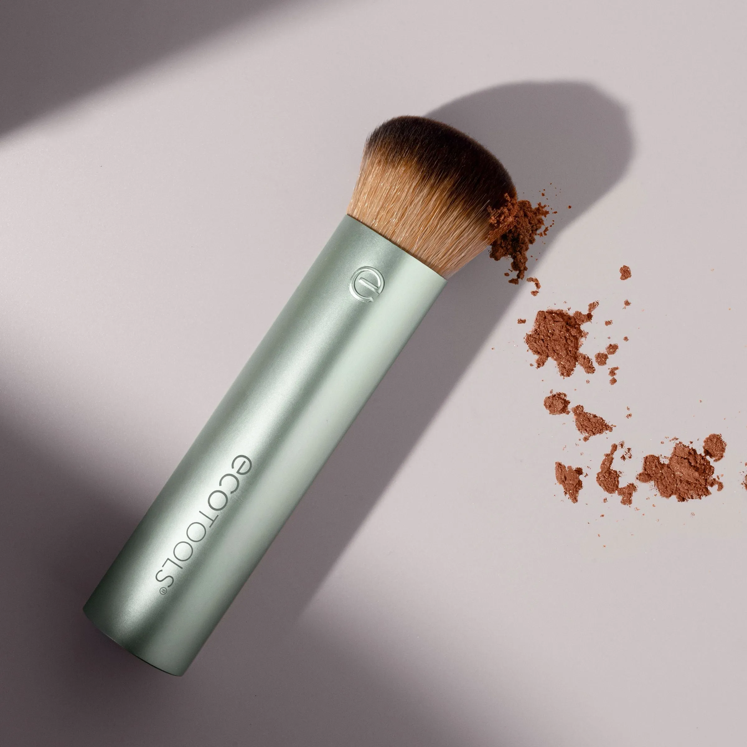 Flawless Finish Makeup Brush