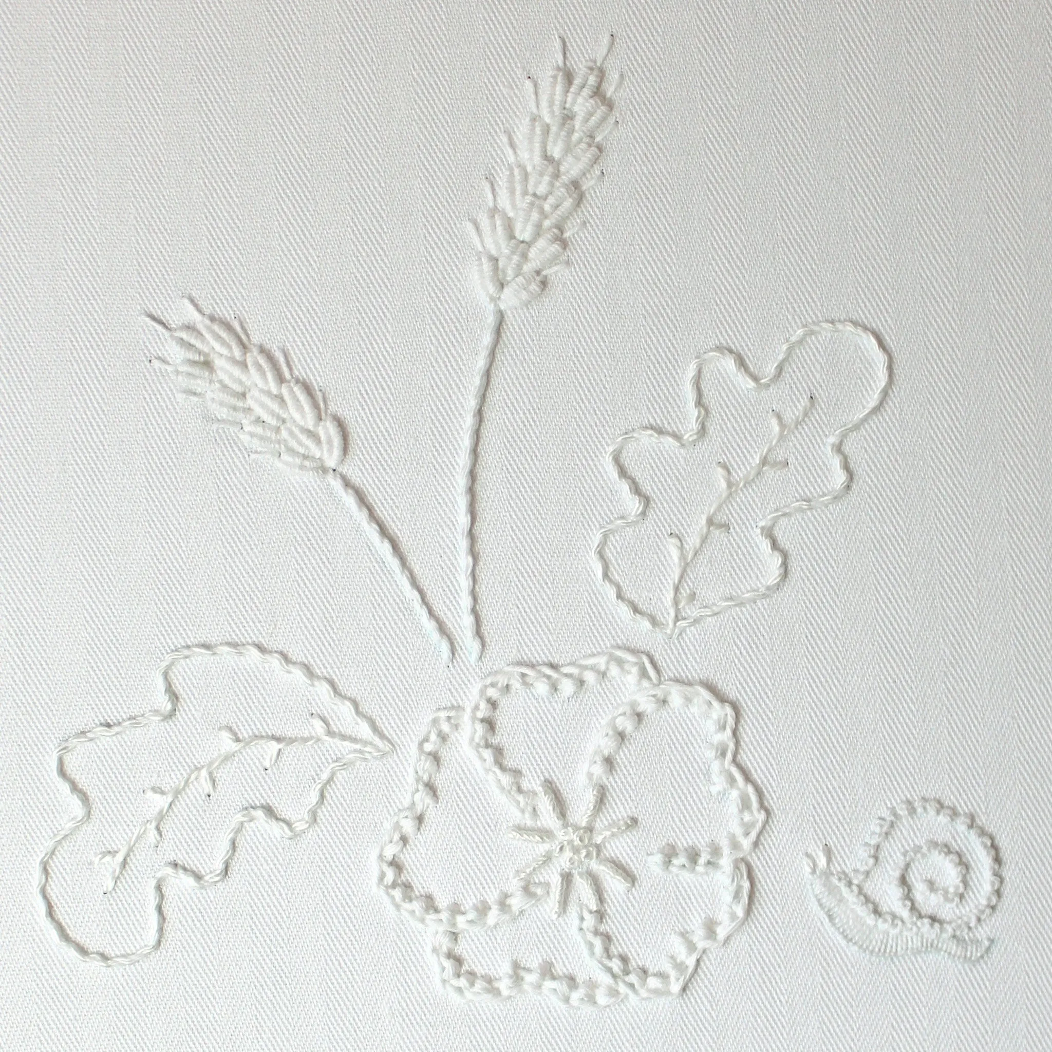 'Sneaky Snail' Mountmellick Whitework Embroidery Kit